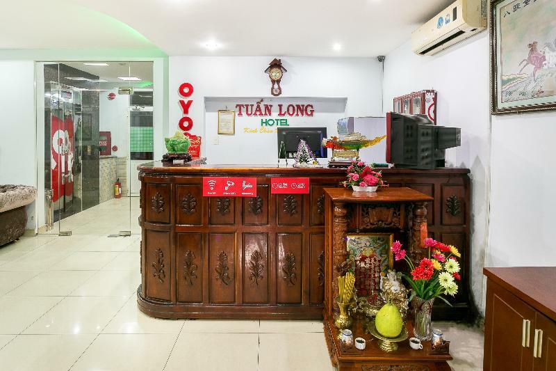 Oyo 130 Tuan Long Hotel Хошимін Екстер'єр фото