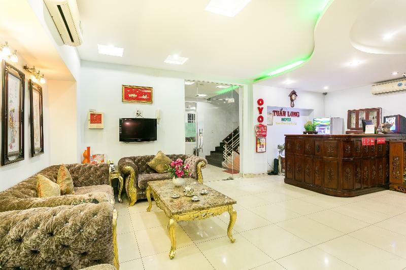 Oyo 130 Tuan Long Hotel Хошимін Екстер'єр фото
