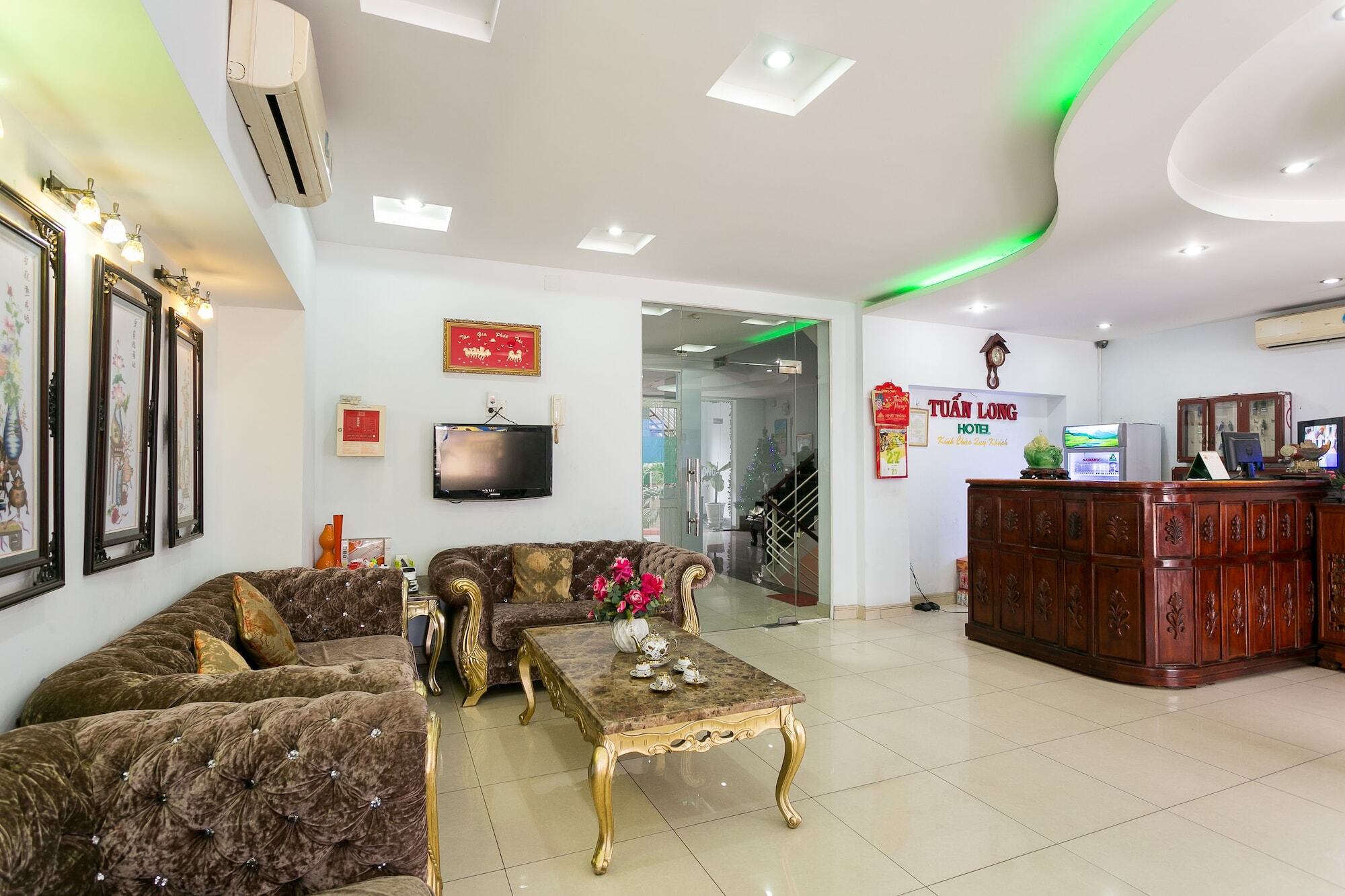 Oyo 130 Tuan Long Hotel Хошимін Екстер'єр фото