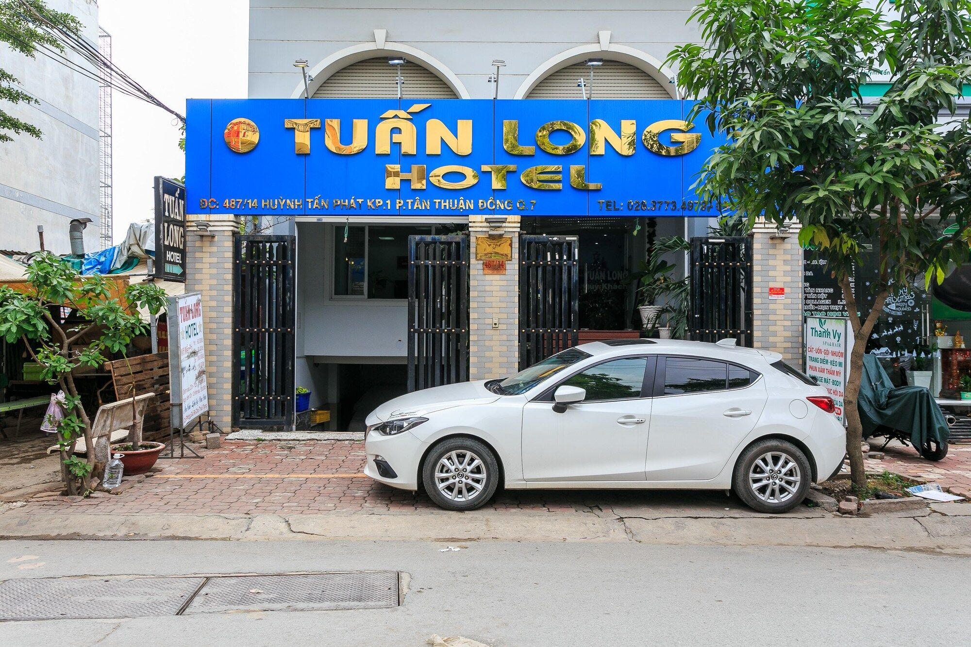 Oyo 130 Tuan Long Hotel Хошимін Екстер'єр фото